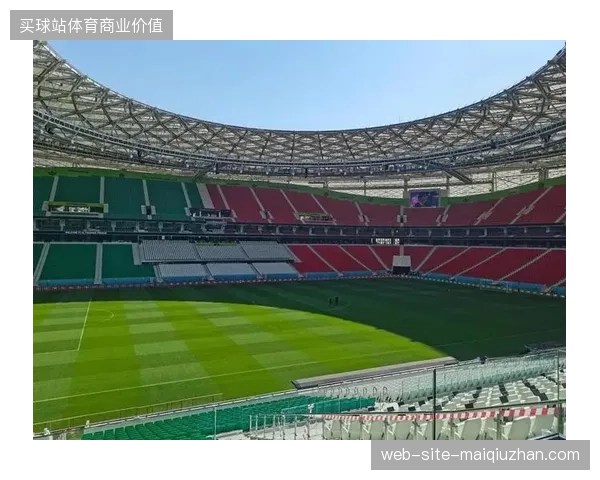 卡塔尔卢塞尔球场夏季运营期间，赞助商曝光路径为何陷入无效闭环？